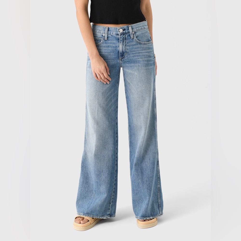 AMO WOMEN'S FAITH FLARE JEAN